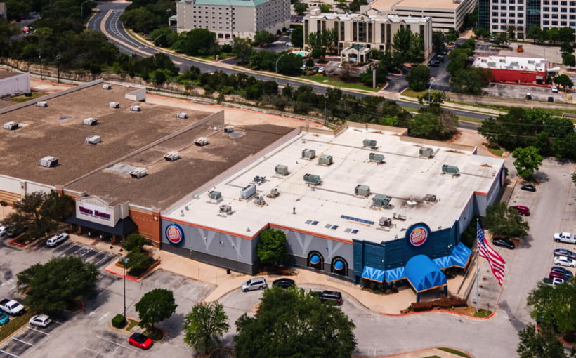 CA-Based Firm Buys Bankrupt Austin Shopping Center