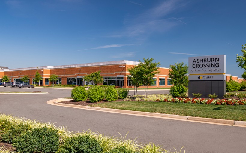 Rent 16k-SF in Ashburn Crossing with Excel Courier and FASTSIGNS Herndon