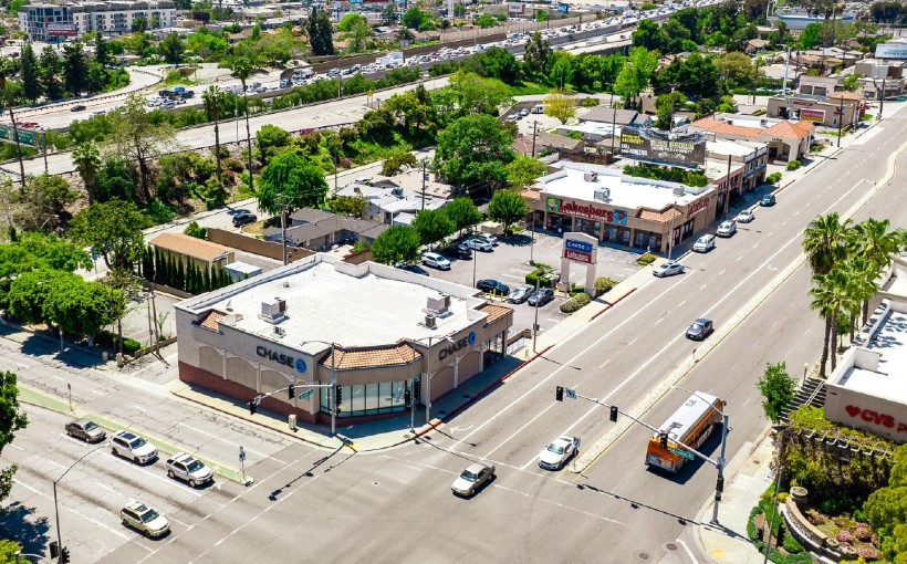 Property Triple-Net Retail Property in Pasadena Listed by Faris Lee