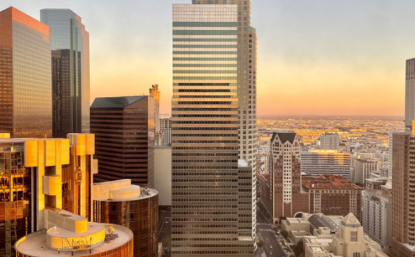 Extend Loan on DTLA Office Tower with Oaktree's Help