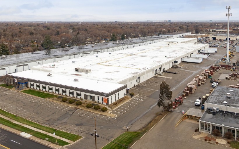 Last-Mile Industrial Property for Sale in Midloch & Fountain, Minneapolis Suburbs