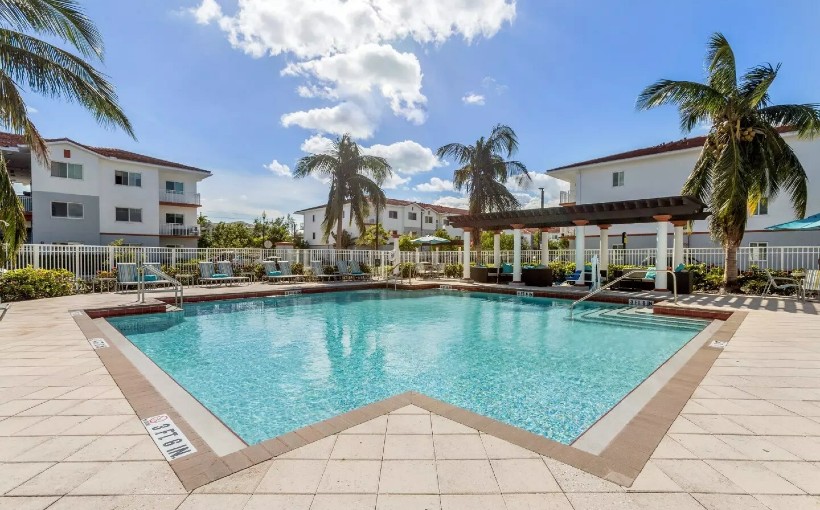 GID Real Estate Acquires Garden-Style Miami Apartment Complex