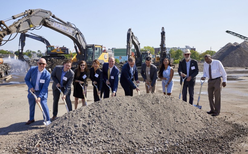 Groundbreaking at Hines' Chelsea Industrial Site