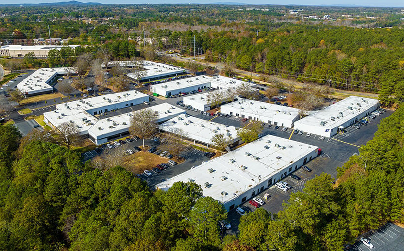 Roswell Office Lease: Dilweg Signs 27K SF at Holcomb Woods