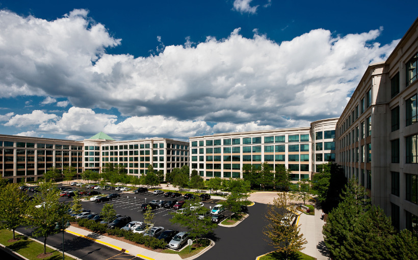 CBRE Arranges 24K-SF Office Lease in Chicago Suburbs: A Comprehensive Guide