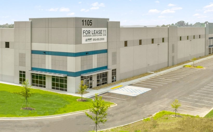 KC Developer Hunt Midwest Finishes Construction of First Building at Logistics Park