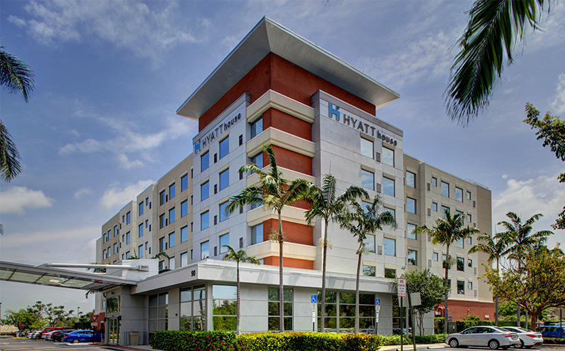 CBRE Helps Sell Two South Florida Hotels