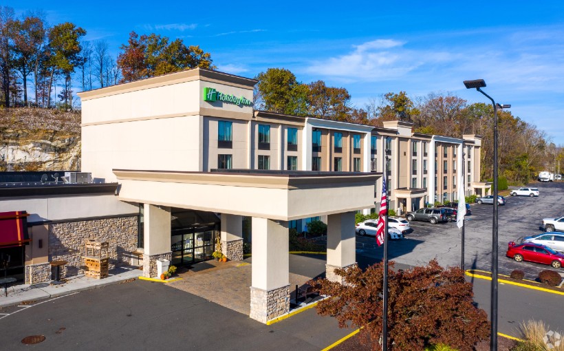 Buy the Danbury Holiday Inn for $8M - Now Available!