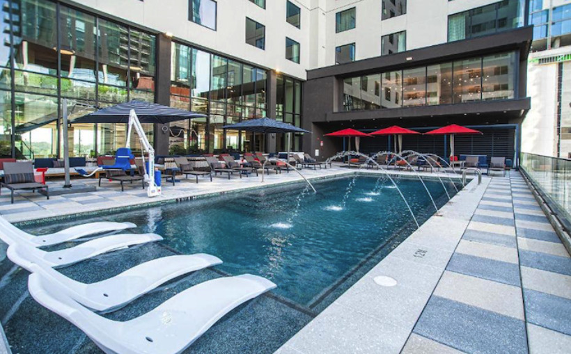 "New 212-Room Hotel Near Austin's Rainey Street Now Open"