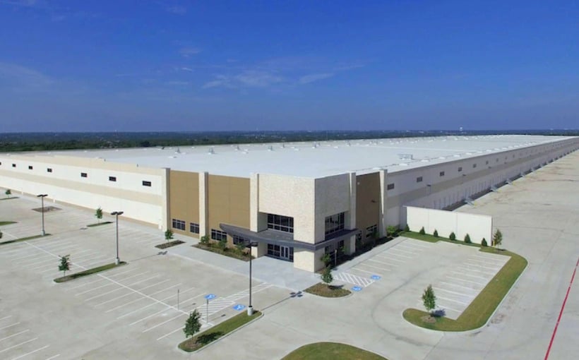 "TradeLane Acquires 490K SF DeSoto Warehouse"