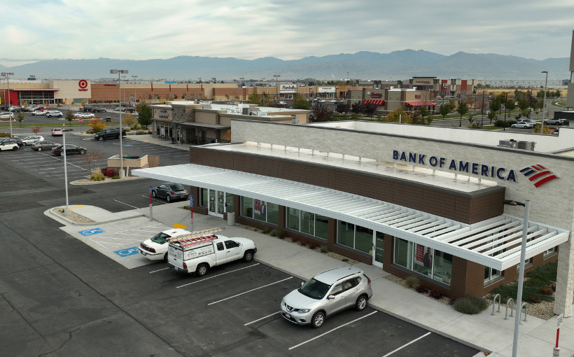 "Midloch and X Development Acquire Retail Center in Salt Lake City"