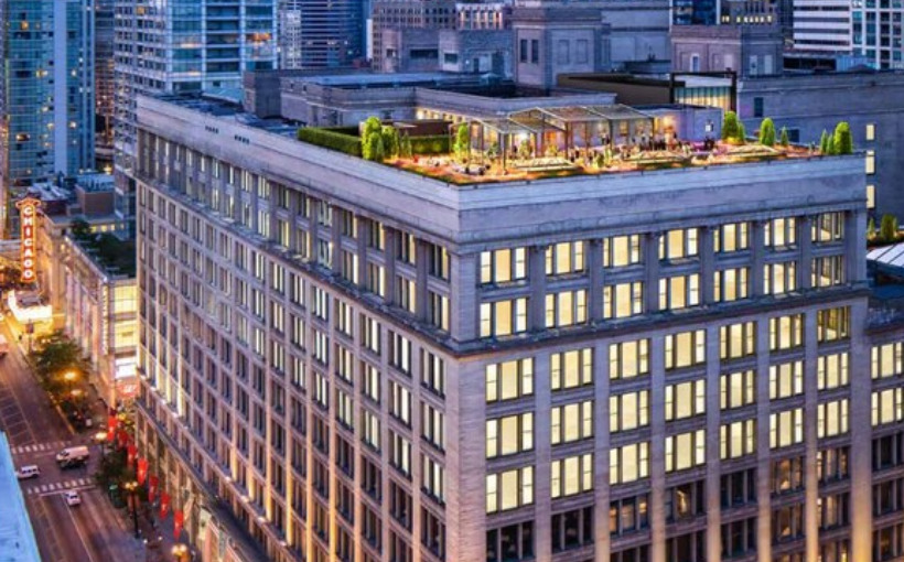 "New Office for Logistics Company Spot at Marshall Field Building"