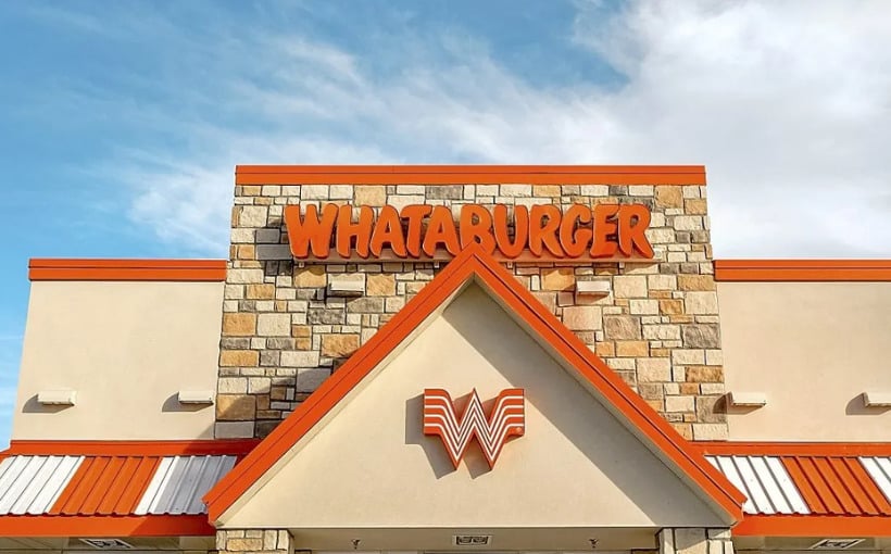 "KMO Burger, Endorsed by Patrick Mahomes, Launches in Kansas as Whataburger Alternative"