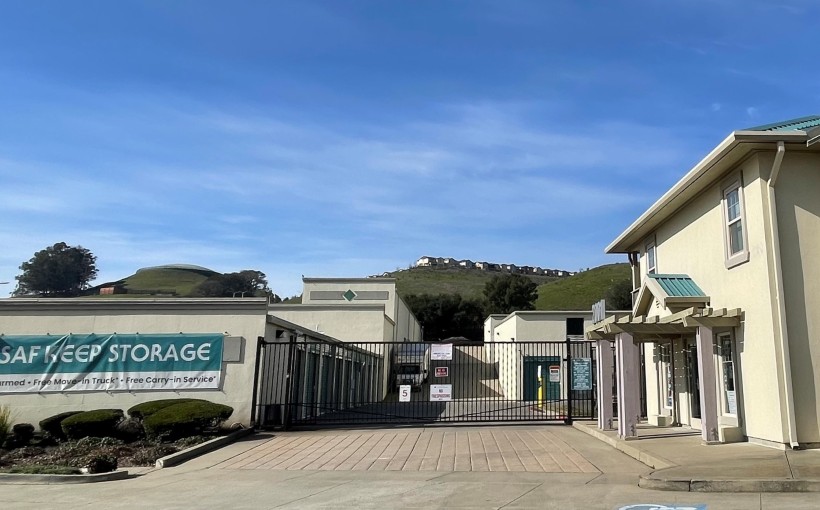 "Gantry Facilitates Refinancing of Two Bay Area Self-Storage Properties"