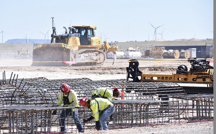 "Massive NM Power Project Secures $11B Financing"