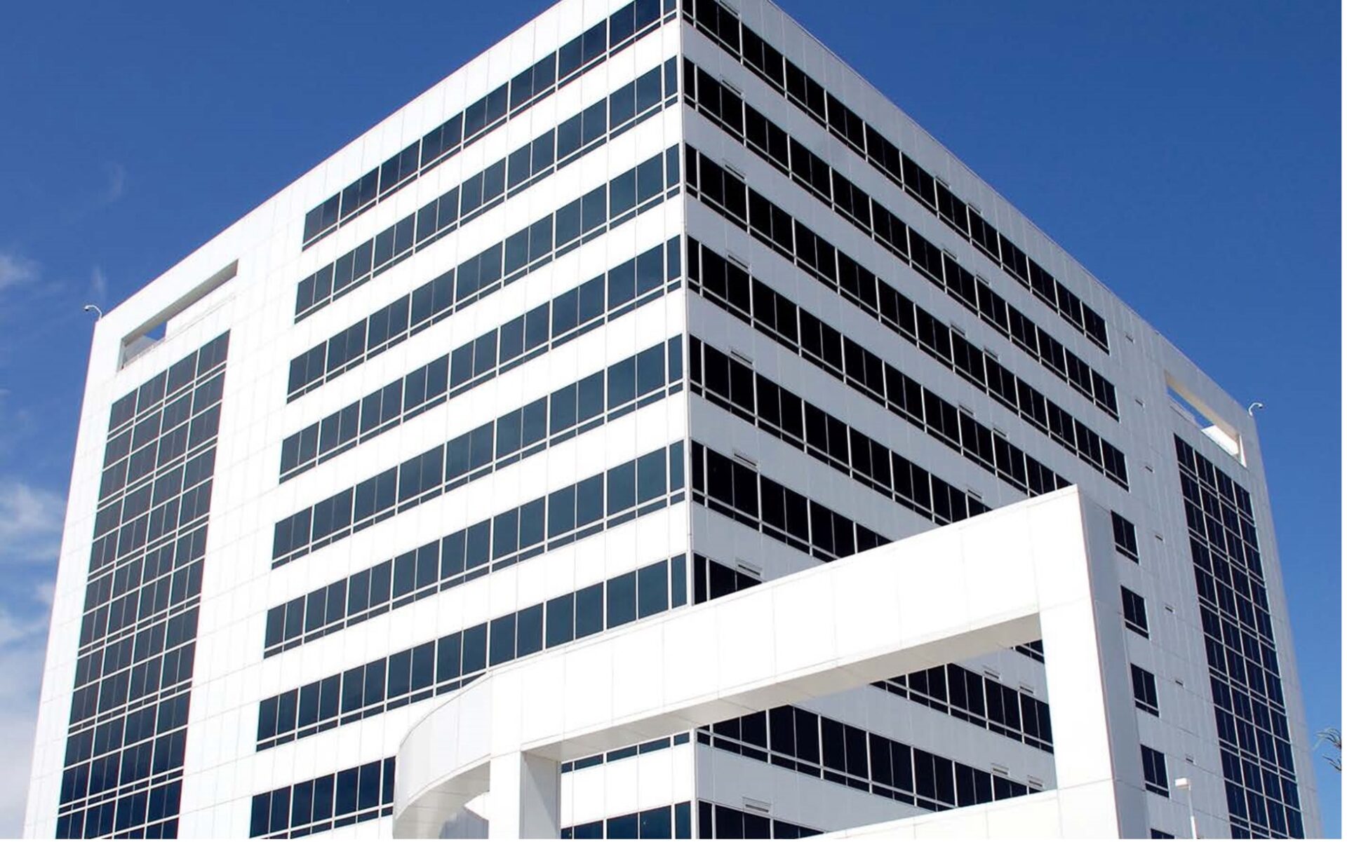 "New Leases in the Bronx: Hutchinson Metro Center Adds 10K-SF of Office Space"