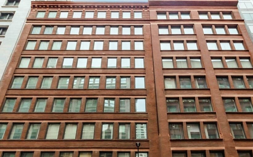 "Chicago Office Building Auction: Distressed DT Property for Sale"