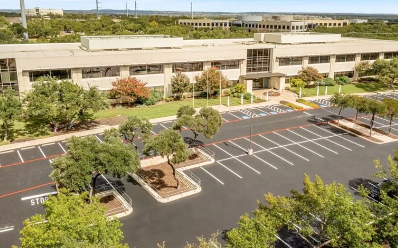 "San Antonio Office Complex for Sale: Vacant and Ready for Purchase"