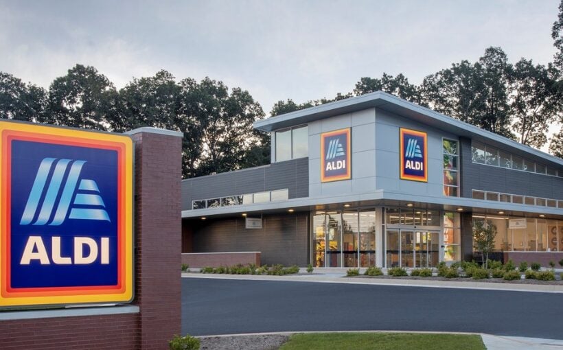 Aldi Food Store Now Open at Roosevelt Plaza in Lombard