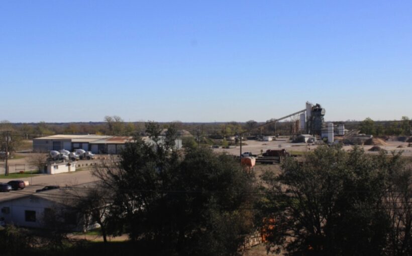 "Discover the Kairoi Planning Mammoth E. Austin Mixed-Use Project for Your Next Development"