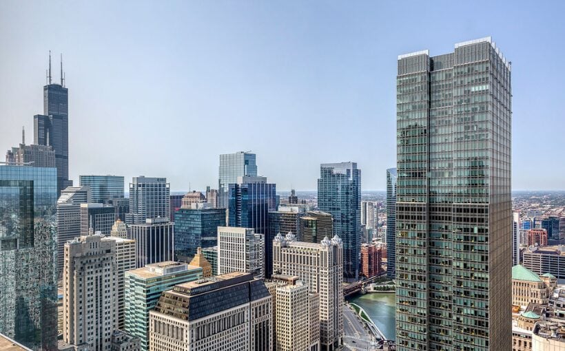 "Extend Your River North HQ Lease with Mesirow Financial Firm"