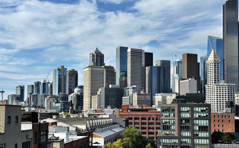 "Seattle Leads in Office Development Despite High Vacancy Rates"