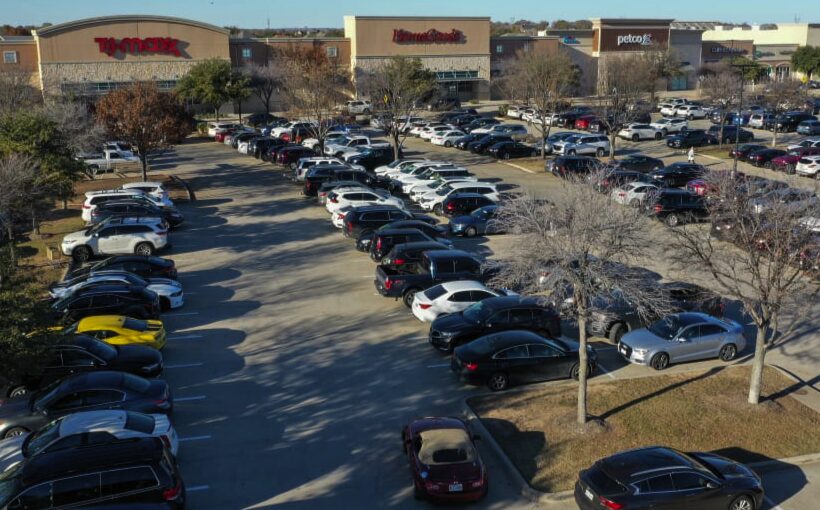 North Dallas Retail Center Sells for $42 Million