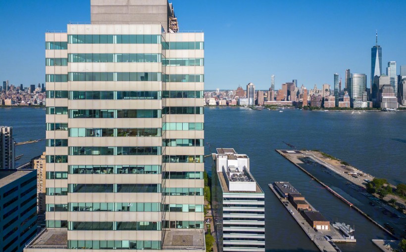 "Bank of America Signs 550,000-Square-Foot Office Lease in Jersey City"