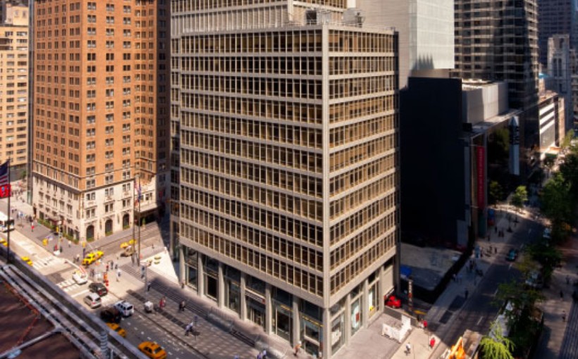 Office Building "JLL Secures 35,000-Square-Foot Lease at Boutique Office Building in Midtown"