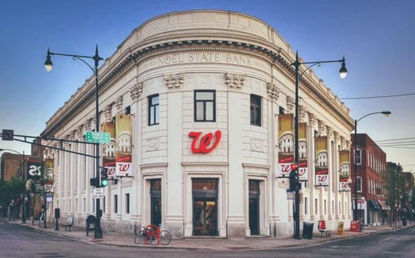 "Barnes and Noble to Open in Former Wicker Park Walgreens"