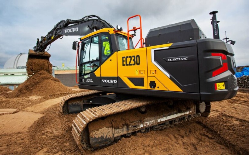 Skanska Completes Low-Emission Volvo Excavator Pilot Program