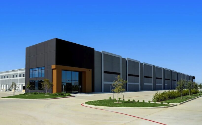 Grainger Building 1.2 Million Square Foot Hockley Distribution Center