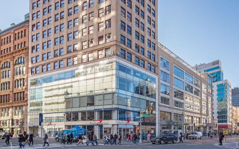 "10K-SF Downtown Lease Secured by Casa Komos Inks"