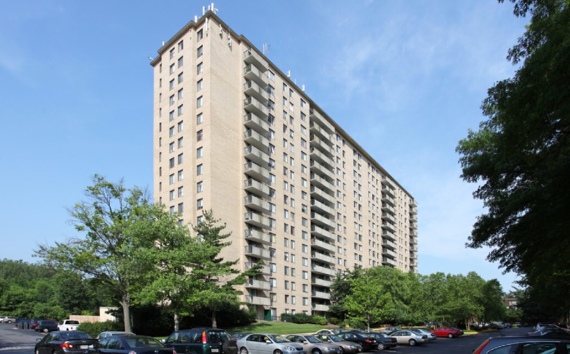 "HVPG Acquires 1140-Unit Portfolio for $208M"