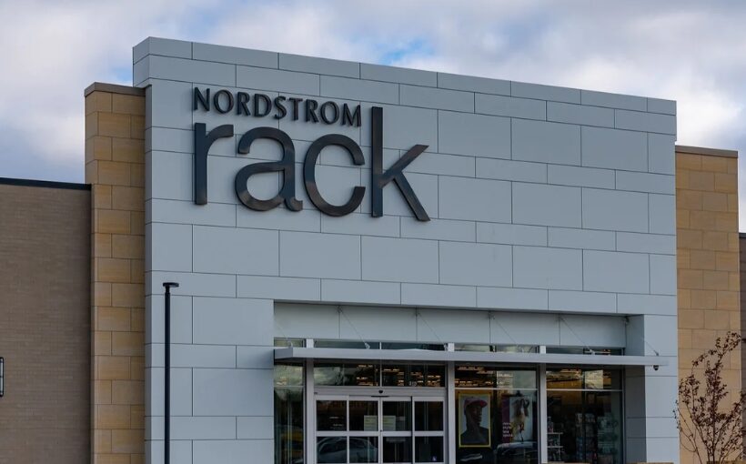 "Nordstrom Announces Plans to Expand with Over 20 New Rack Stores in 2024"