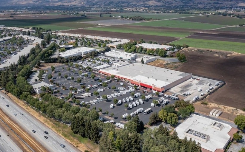 Gilroy Showroom Property Sells: Multiple Options for Buyer