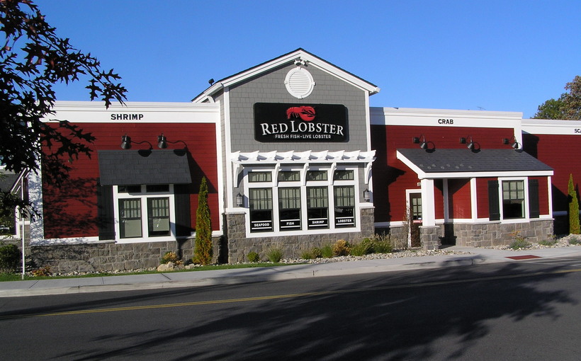 "Red Lobster Files for Chapter 11 and Seeks Buyer: Breaking News"