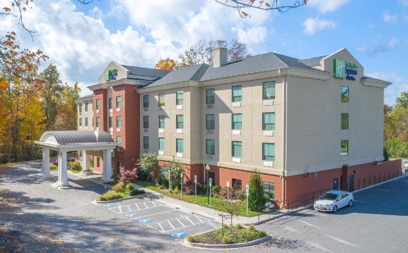 "Maryland's Holiday Inn Express & Suites Sells for $10M"