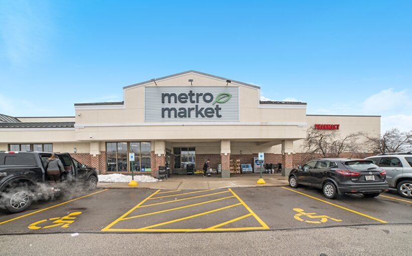 Mid-America Brokers Sale of Wisconsin Retail Center