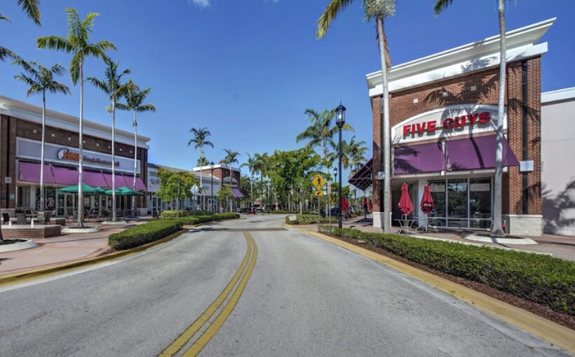 Site Centers Sells Plantation Retail Center