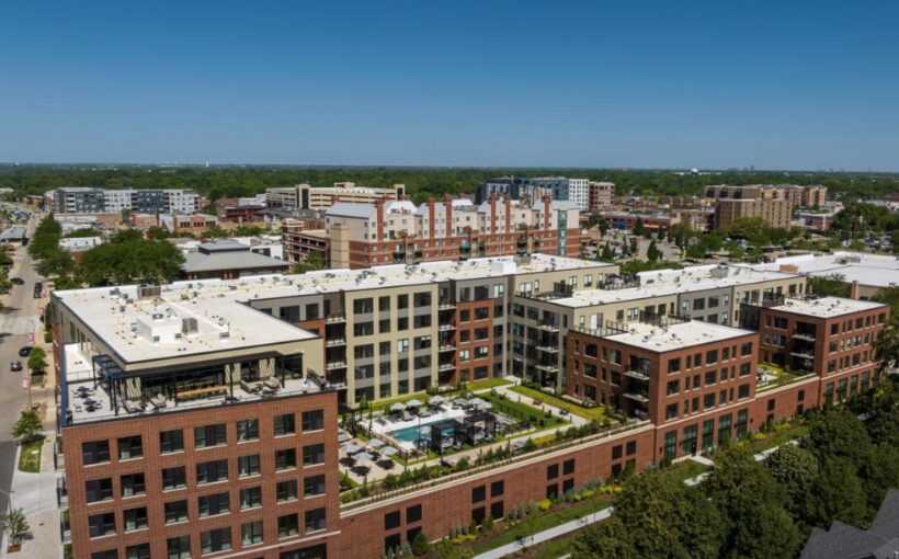 Luxury Apartments in West Suburban Chicago - Open for Leasing