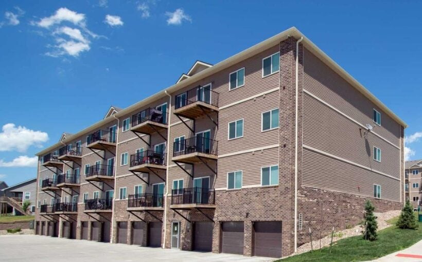 Northmarq Chicago Office Secures $16M for Iowa Multifamily Property