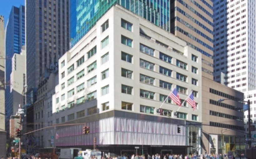 "640 Fifth Avenue Secures $400M Refinancing with Vornado's Retail Joint Venture"