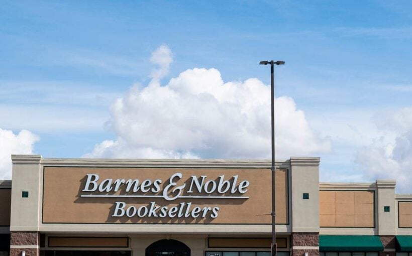 "Bellevue Welcomes the Return of Barnes & Noble"