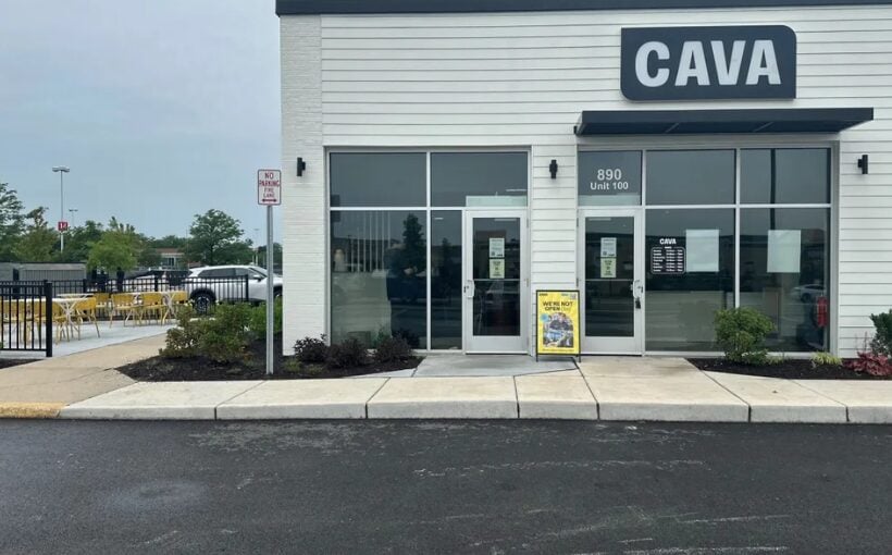 "CAVA Expands to Second Chicago-Area Location in Vernon Hills"