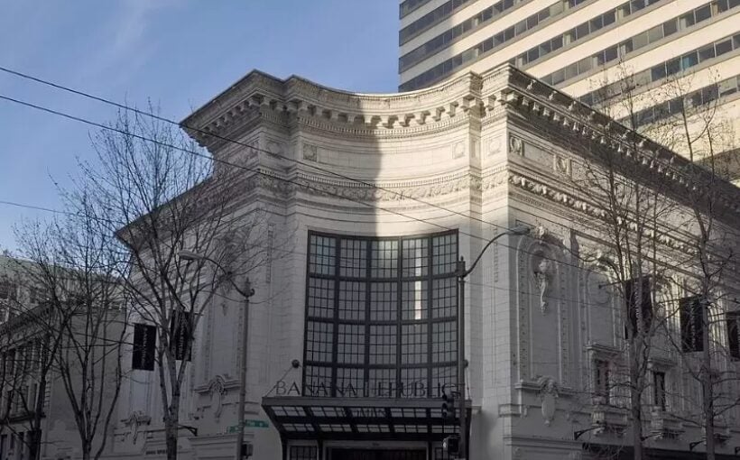 "Seattle's Coliseum Building Sold by Newmark"