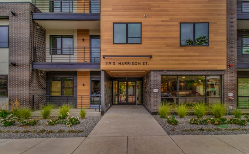 Denver Apartments: Nearly $640K/Unit Sale