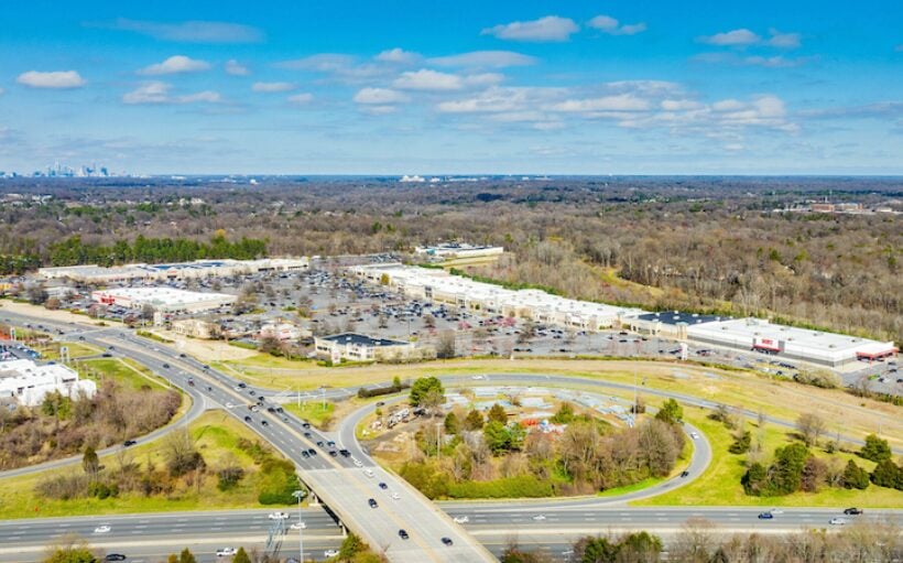 "Discounted Charlotte Retail Center Acquired by CTO"