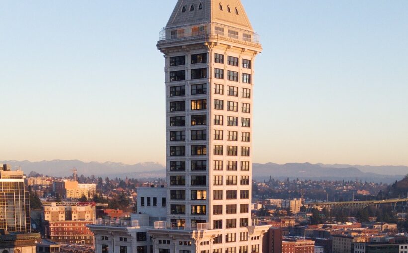 "Local Ownership Acquires Seattle's Smith Tower and Butler Garage"