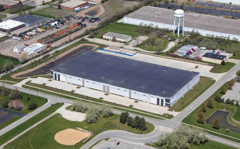 "JLL Facilitates Sale of Logistics and Distribution Center in Carol Stream and I-290 Area"